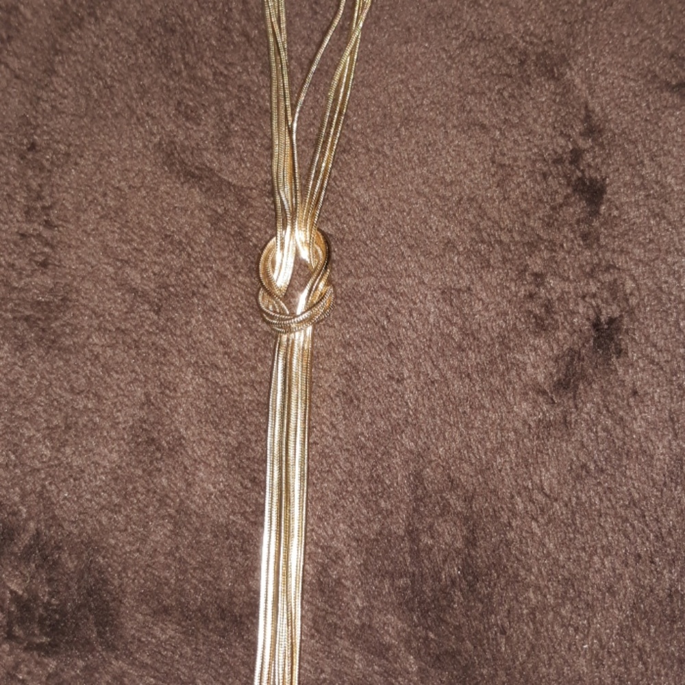 Neckless - Picture 2 of 2